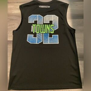 Minnesota Towns #32 Black Sleeveless Top | Large